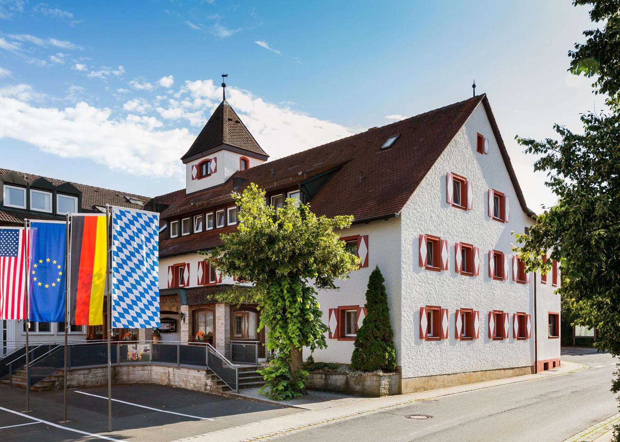 Wirtshaus & Hotel Goldener Greif Edelsfeld Eksteriør billede